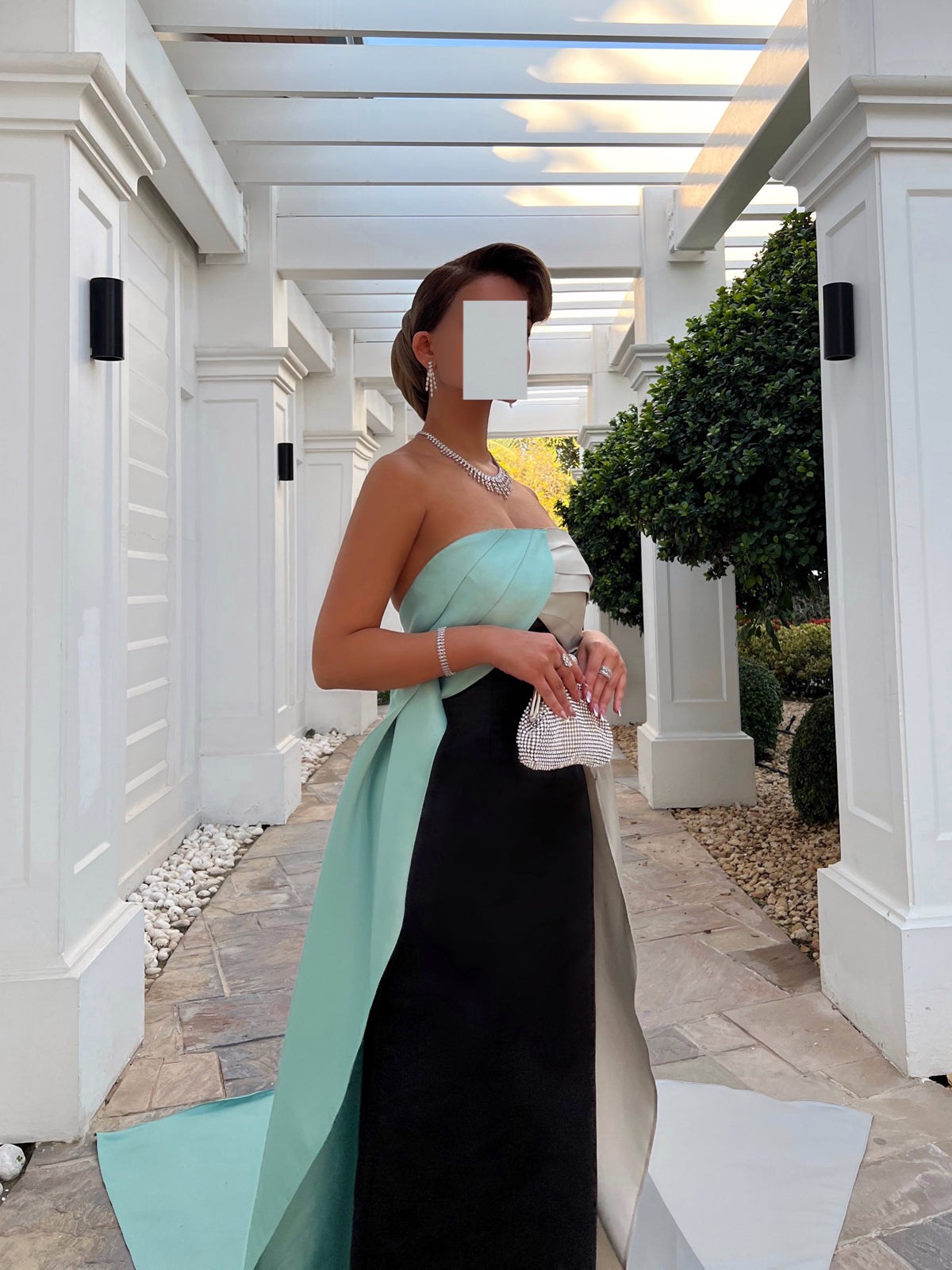 Dolores Tiffany Closet by Valencia Dolores Tiffany Closet by Valencia